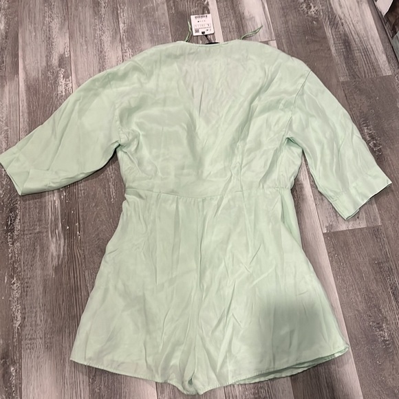 Zara Light GreenShort Wrap Jumpsuit - Picture 13 of 13